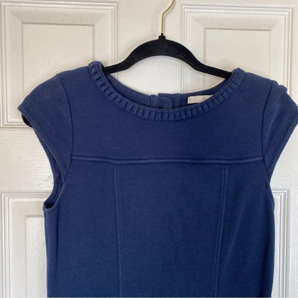 BODEN Summer Pique Ponte Sheath Dress Navy Blue Textured Cap Sleeve Size 6L - Picture 3 of 7